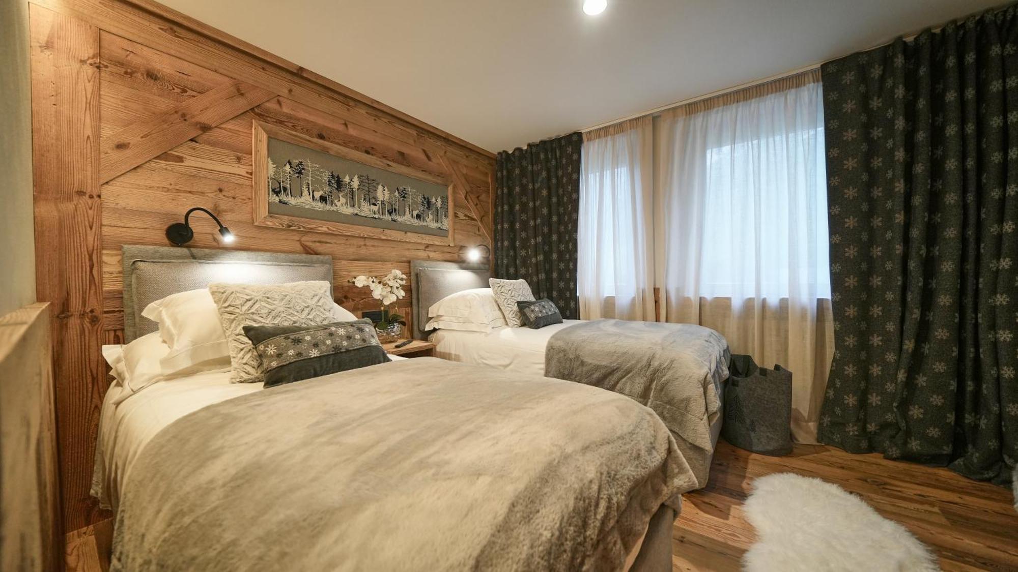 Alpine Suite - Cervinia بيريوِل تْشيرفينيا المظهر الخارجي الصورة