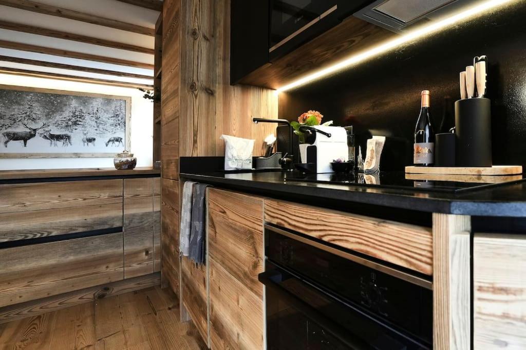 Alpine Suite - Cervinia بيريوِل تْشيرفينيا المظهر الخارجي الصورة